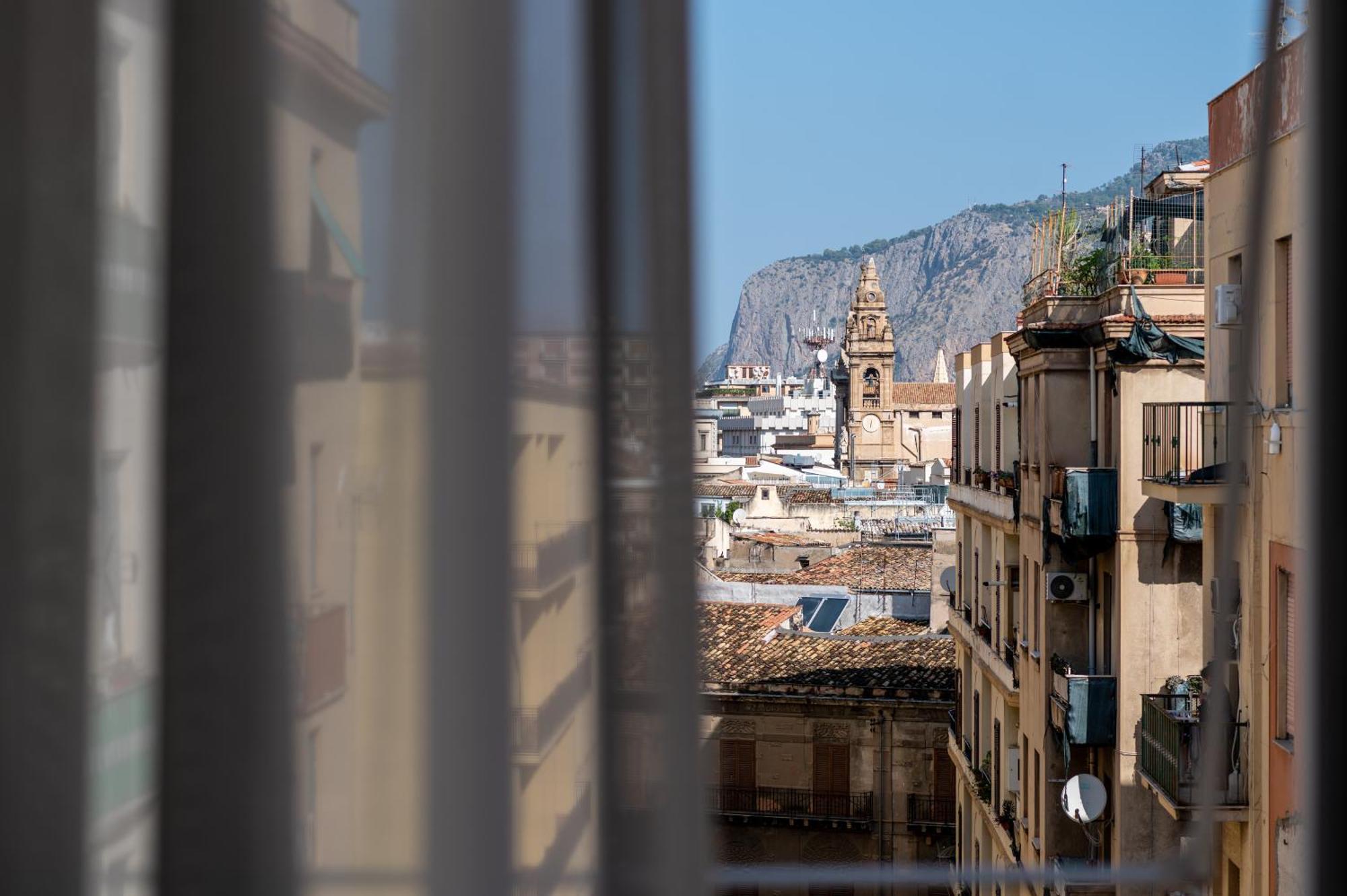 La Maiolica - Centro Storico Lägenhet Palermo Exteriör bild